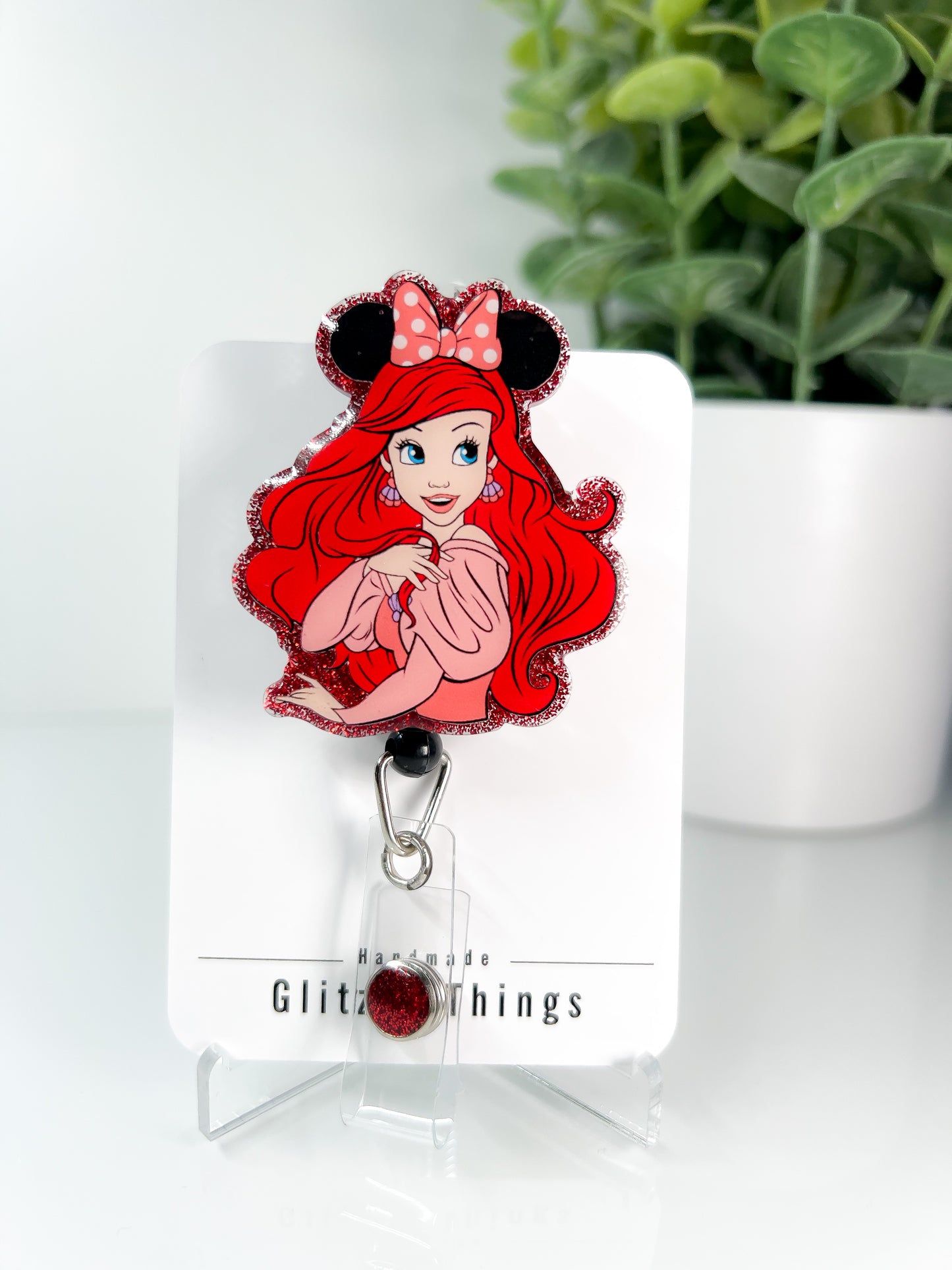 Ariel badge reel